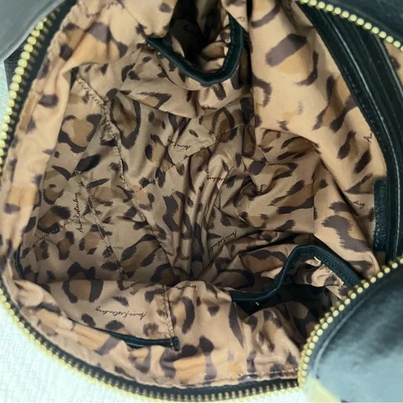 Aimee Kestenberg Handbag/ Backpack - Picture 12 of 15